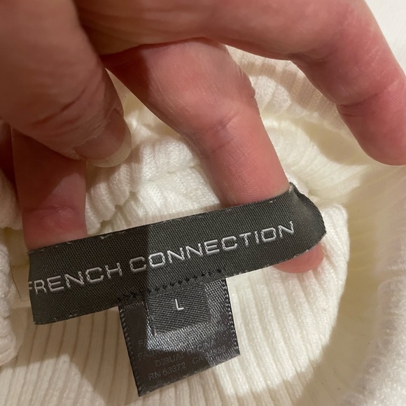 Turtle Neck Sweater - Picture 6 of 10